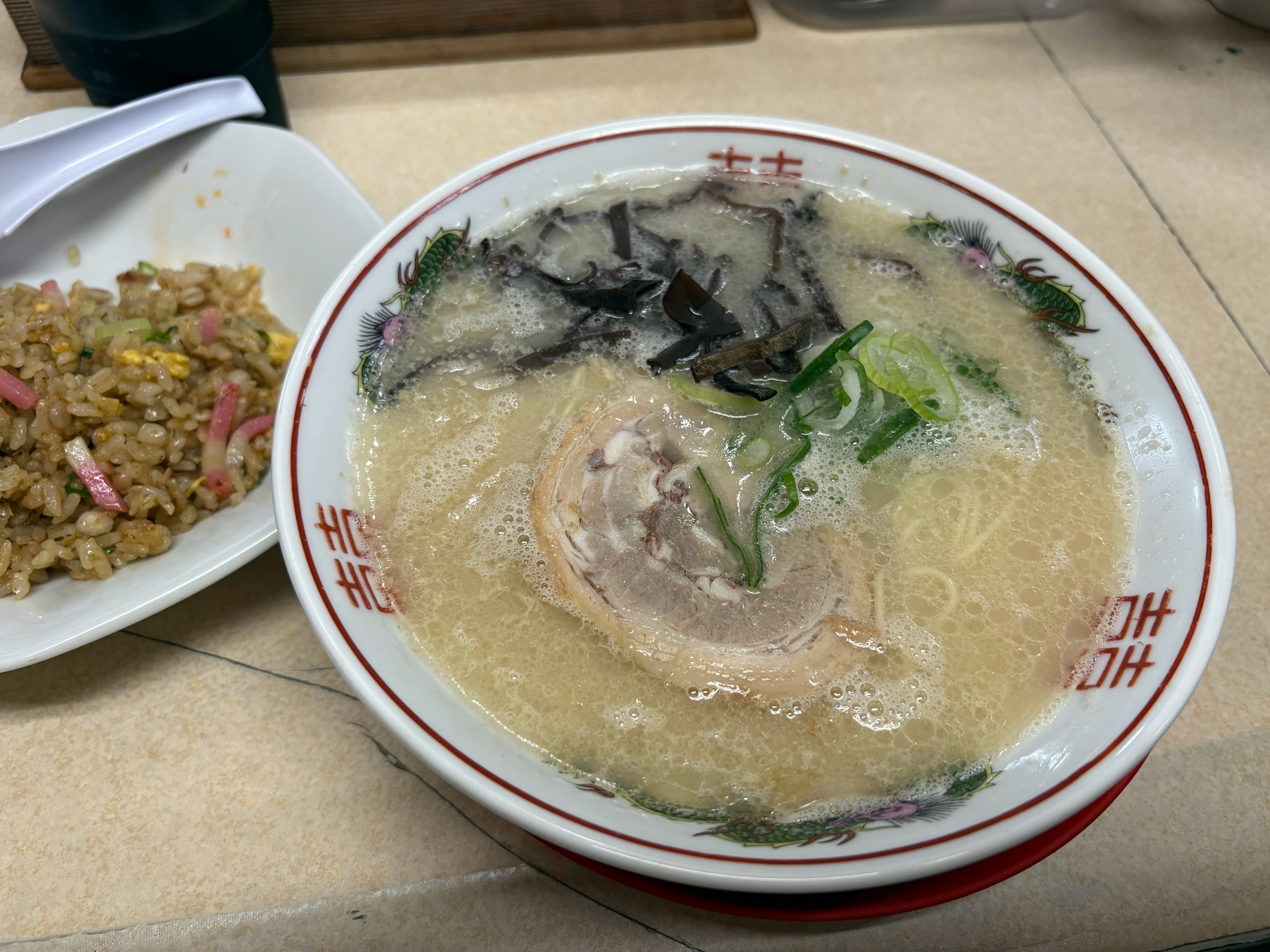 セットのラーメン