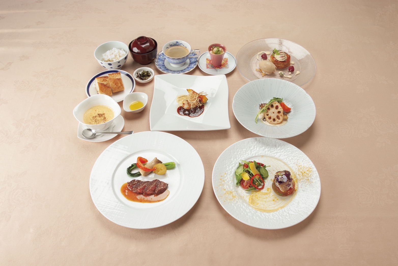 ランチ 花コース4,950円